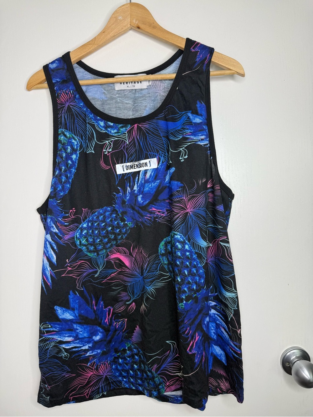 🔥2 for $10🔥 Urban Heritage Tropical Pineapple Tank Top - Black Blue & Pink XL